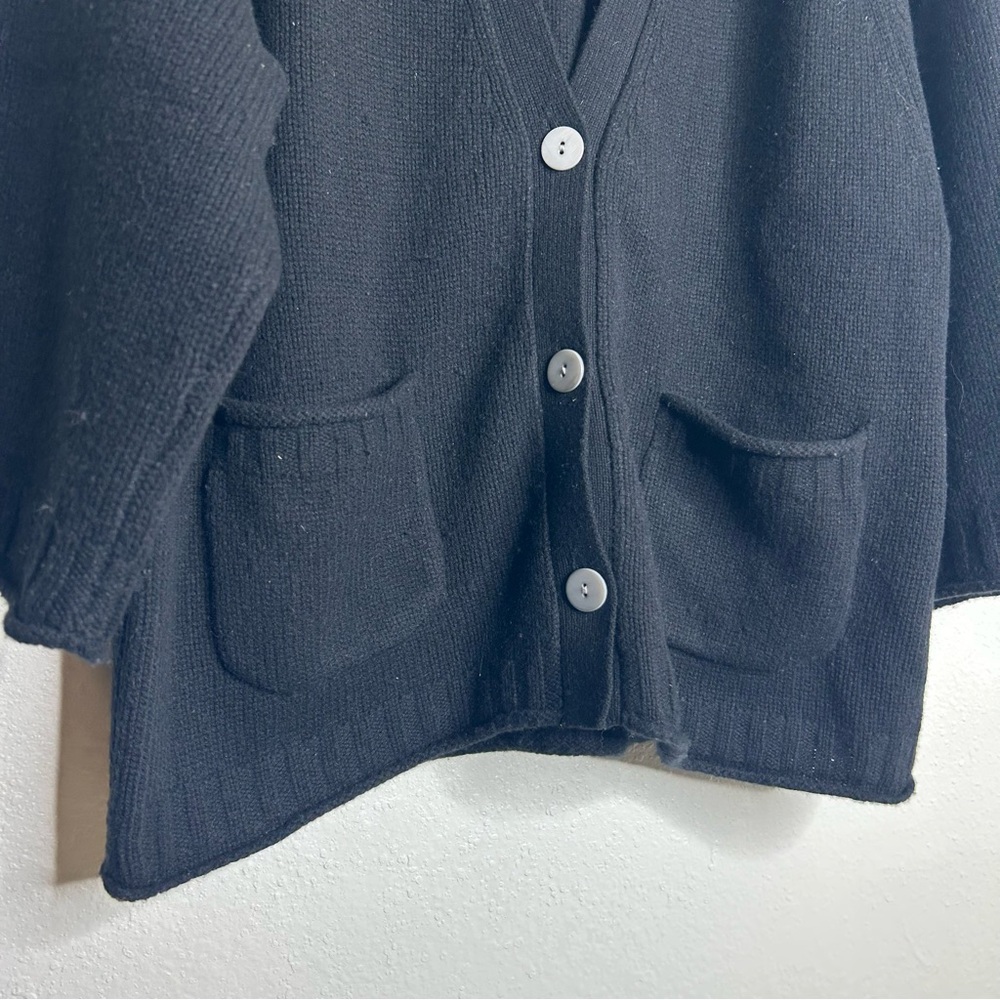 Revive Cashmere Merino Wool Cashmere Black Boxy Cropped Knit Button Cardigan - Picture 7 of 15